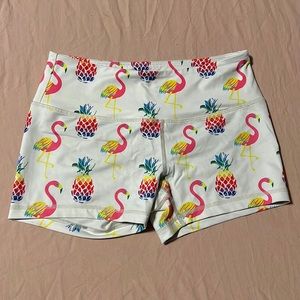 Feed Me Fight Me XS White Flamingo Pineapple short
